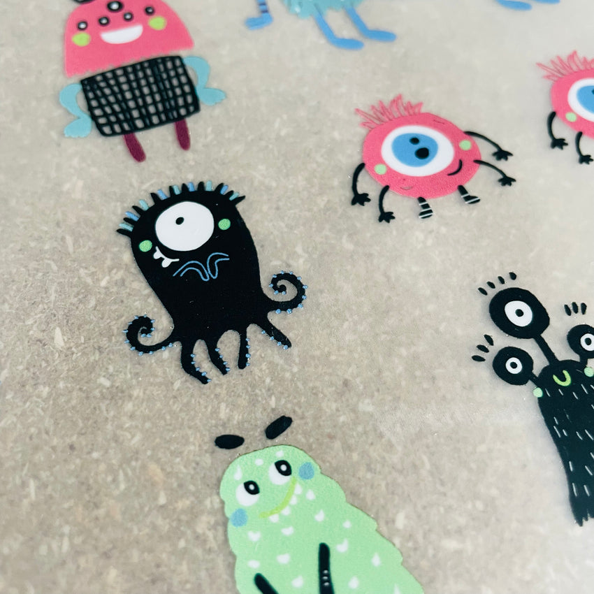 Monsters – All-over transfervel
