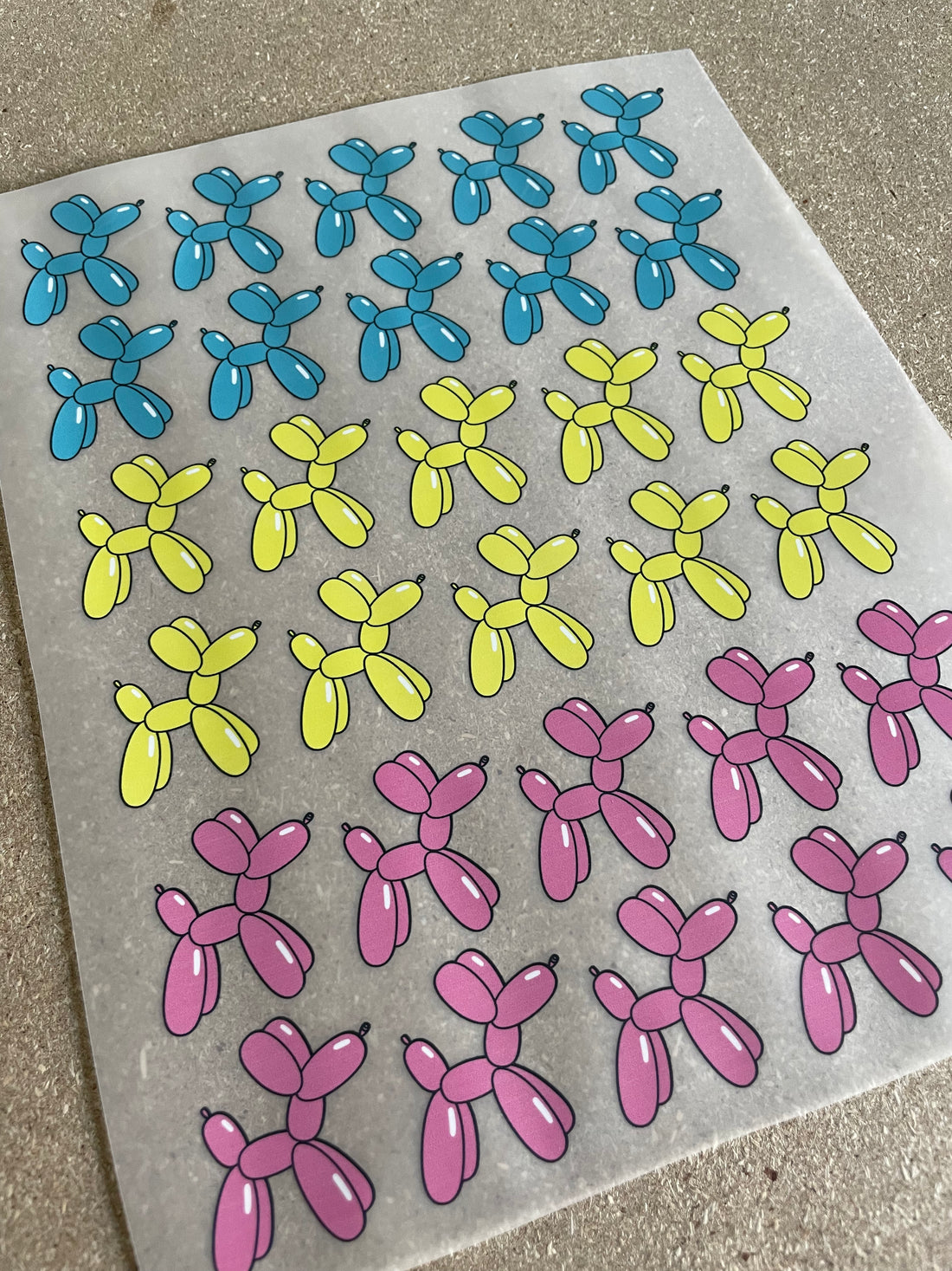 Balloon Dog Pink - Fabric Frenzy – all-over transfervel
