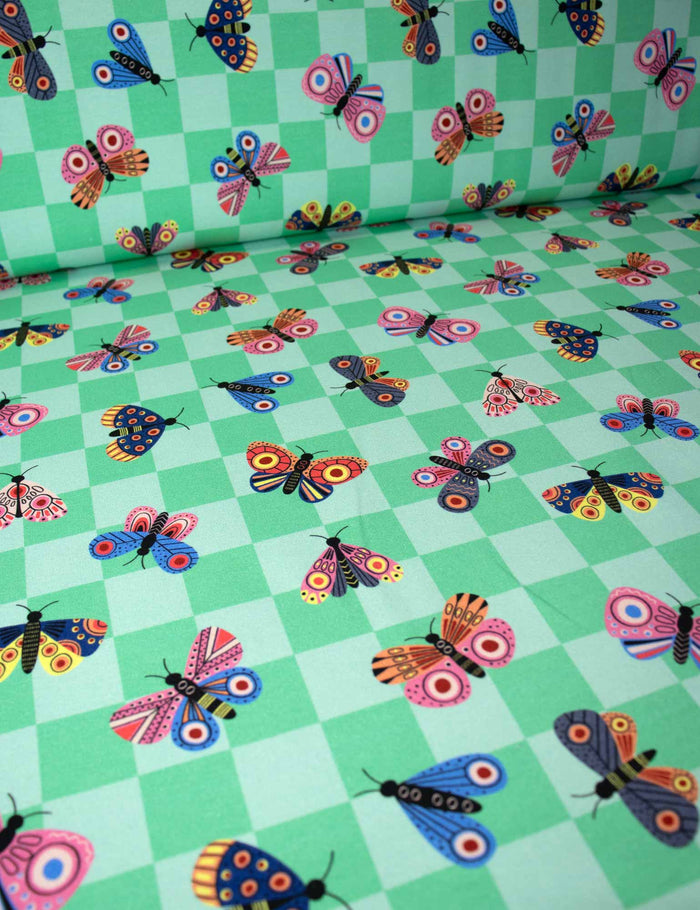 Butterfly Apple Pop Green | French Terry | 170 cm wide