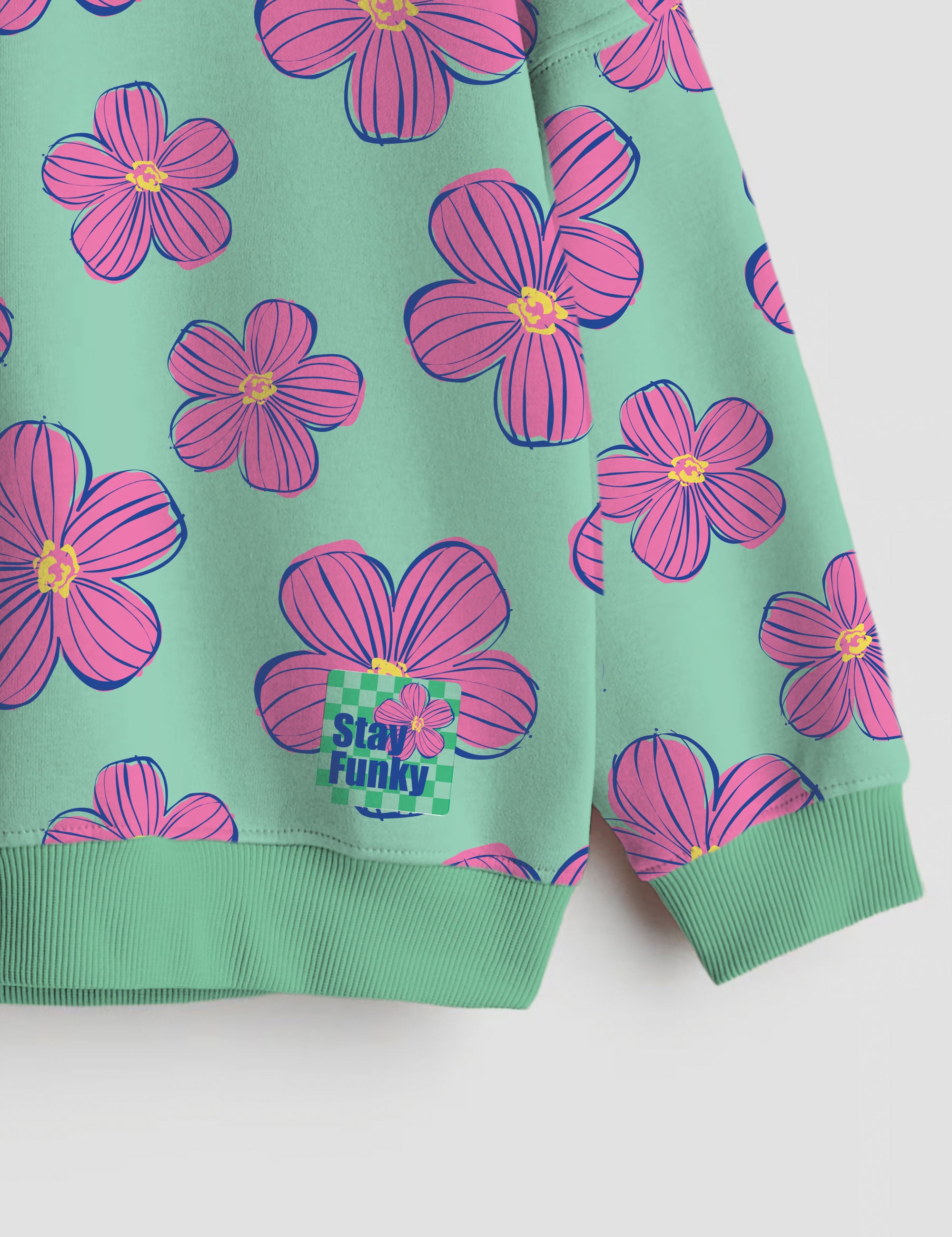 Funky Floral Mint Vibe Strijklabels – Strijktransfers – op een trui