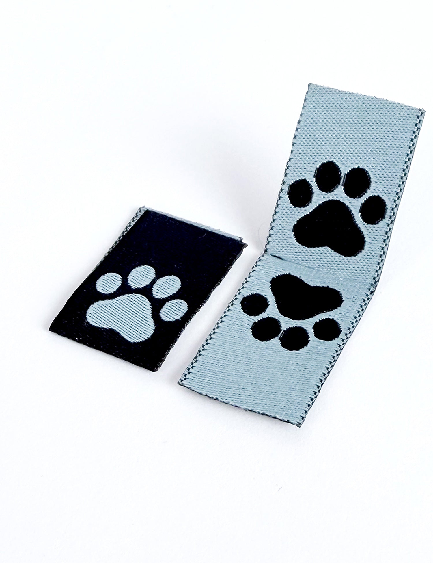 Little Blue Paw – Geweven naailabel
