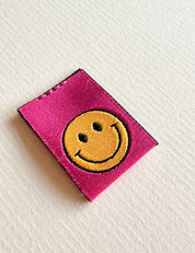 Smiley Pink | Woven sew-in label