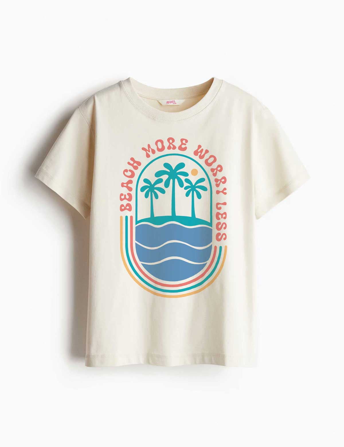 Beach More Worry Less - Salt & Sun Club – Strijktransfer – op een T-shirt