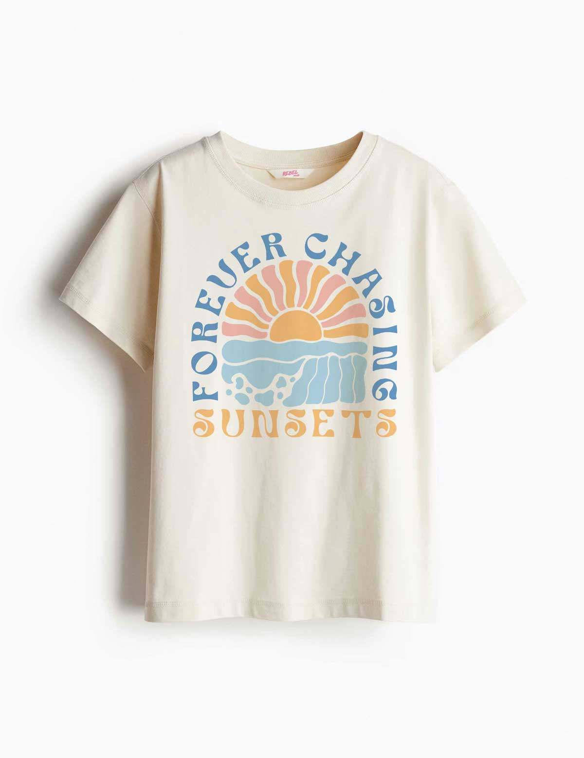 Forever Chasing Sunsets - Salt & Sun Club – Strijktransfer – op een T-shirt