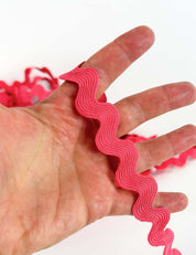 Coral zigzag trim 13 mm