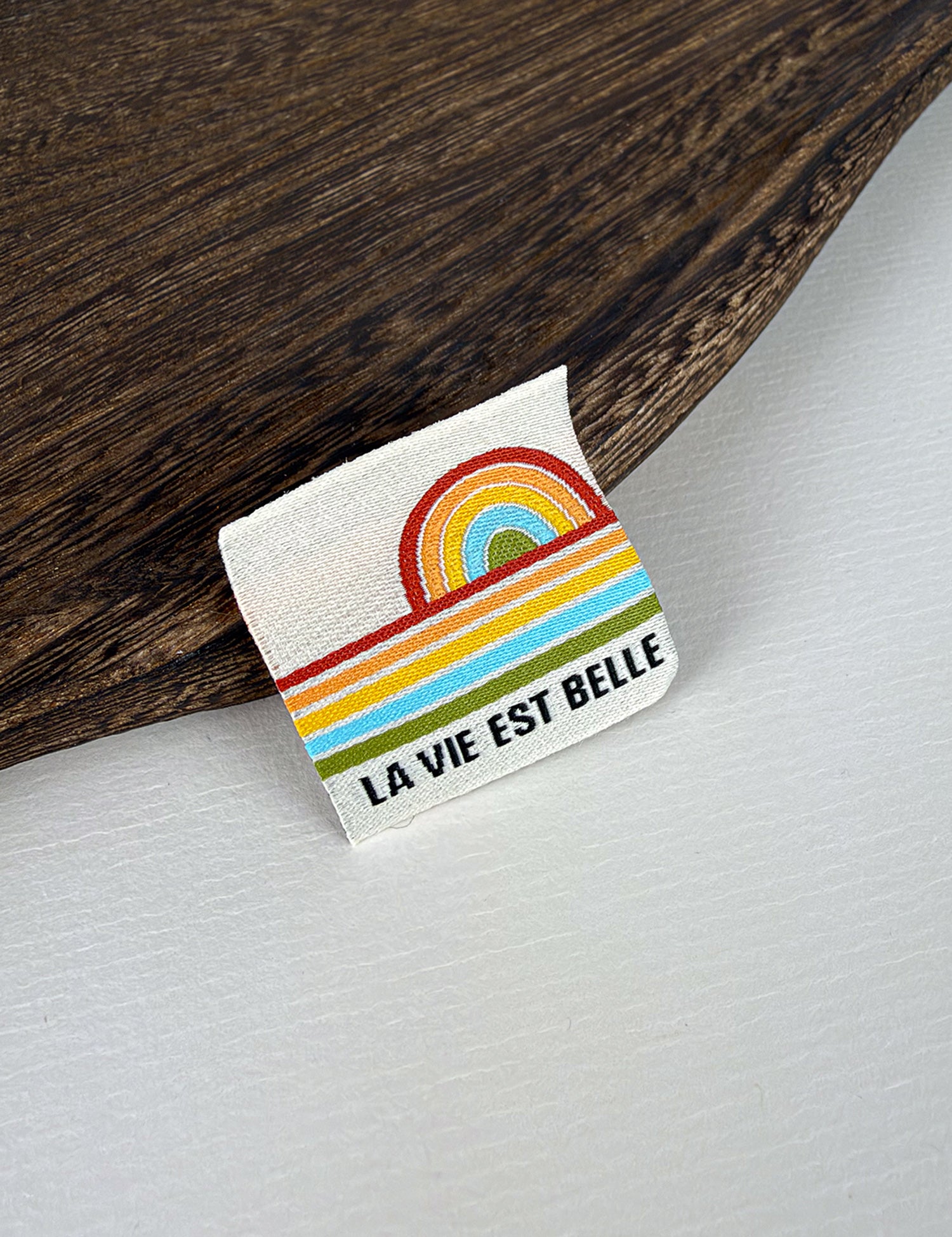La Vie Est Belle | Geweven naailabel