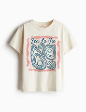 Sea La Vie - Saltwater Stories – Strijktransfer – op een T-shirt
