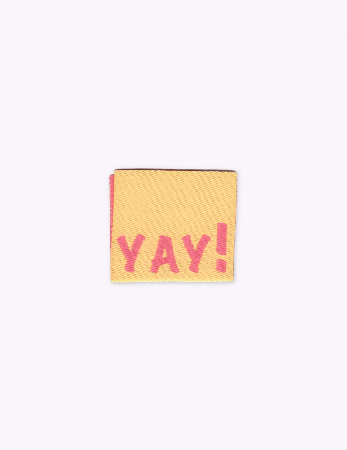 yay-yellow-geweven-naailabels-rebel-studio_136bbd07-6042-4a70-8a19-2748fed9e973.jpg